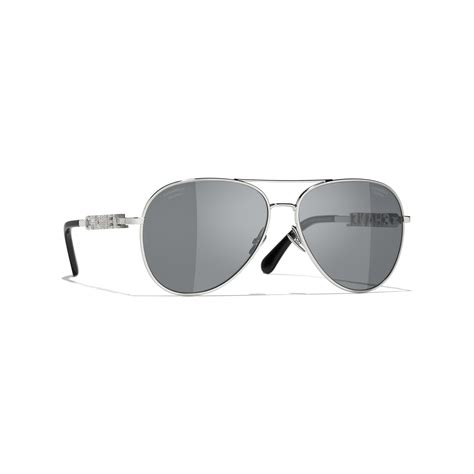 CHANEL Sunglasses: Pilot Sunglasses, metal